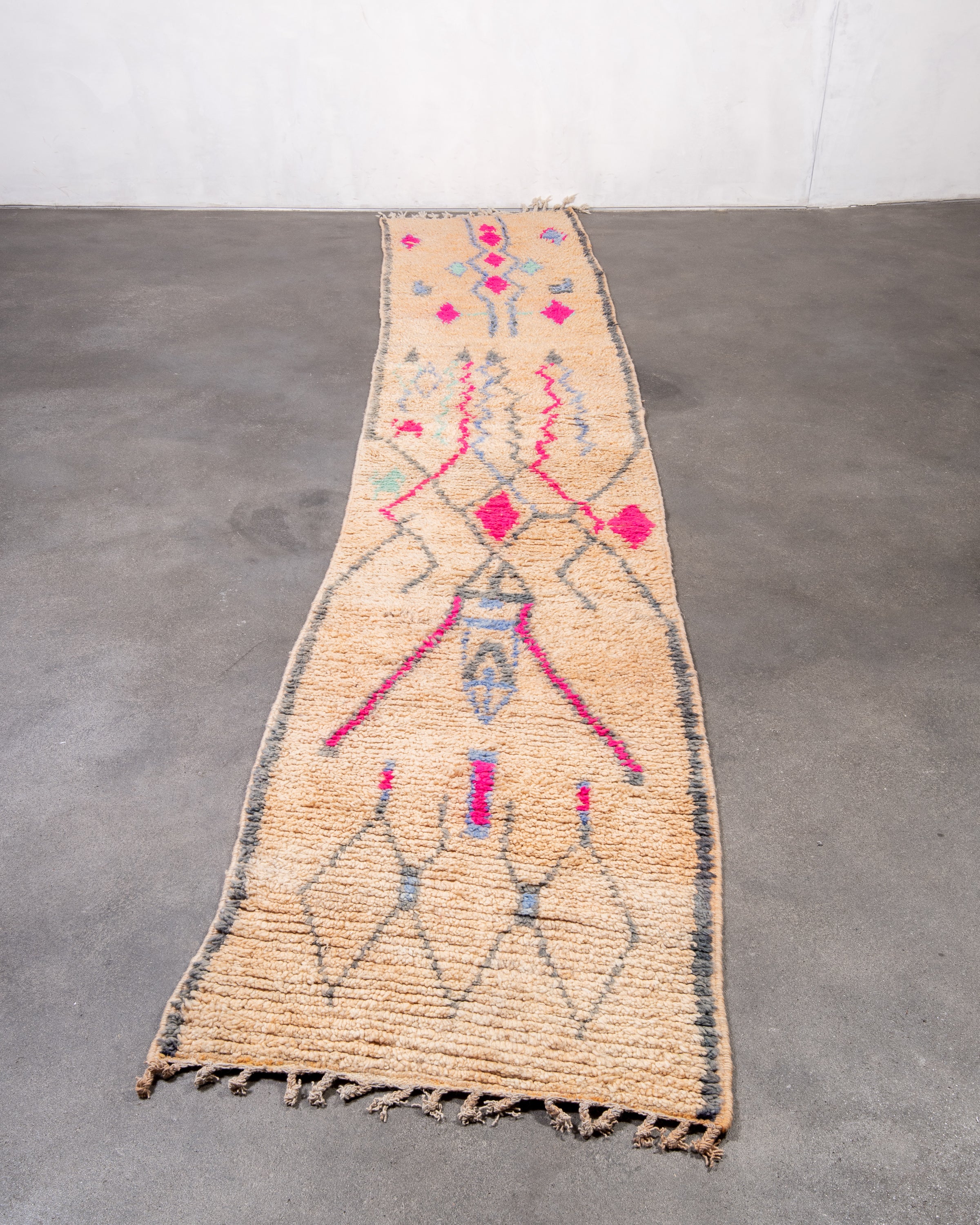 Modern designer handcrafted Berber rug from morocco Boujad with beautiful colors and patterns